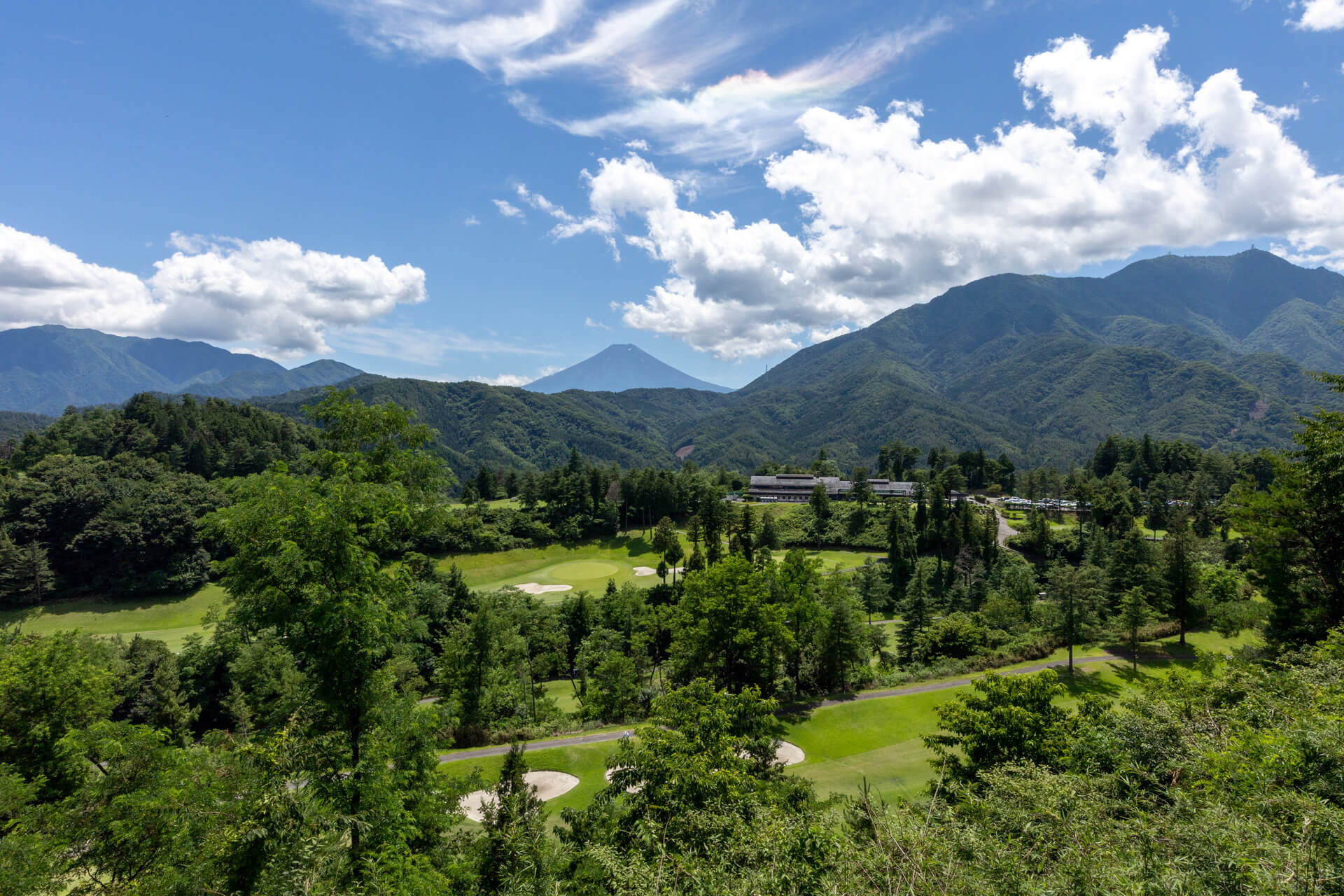 中央都留カントリー倶楽部(山梨県) コース写真